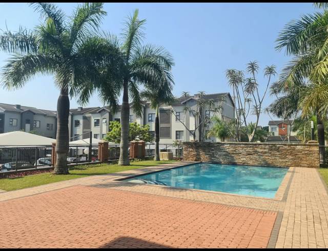 2 BEDROOM APARTMENT FOR SALE IN UMHLANGA RIDGE